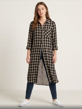 Mystree Black Plaid Button-Down Shirt with Red/Pasley Accents